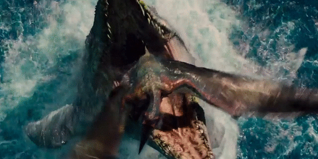 landscape-1429546428-jurassic-world-alligator.gif