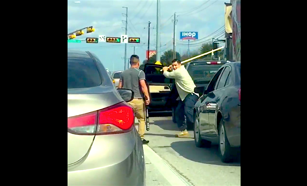 Texas Road Rage Bat Fight in the Middle of the Street Video