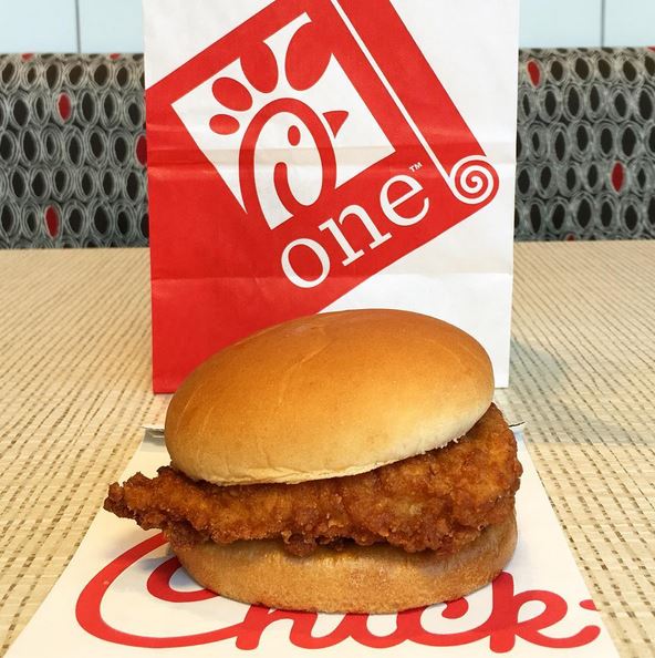 Alton Ward Loses 140 Pounds Eating ChickfilA How to Lose Weight